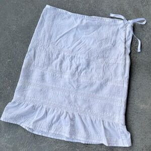 Y2K Hollister white skirt with ribbon detail